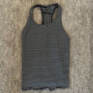 Lululemon dark grey and white strip tank size 8